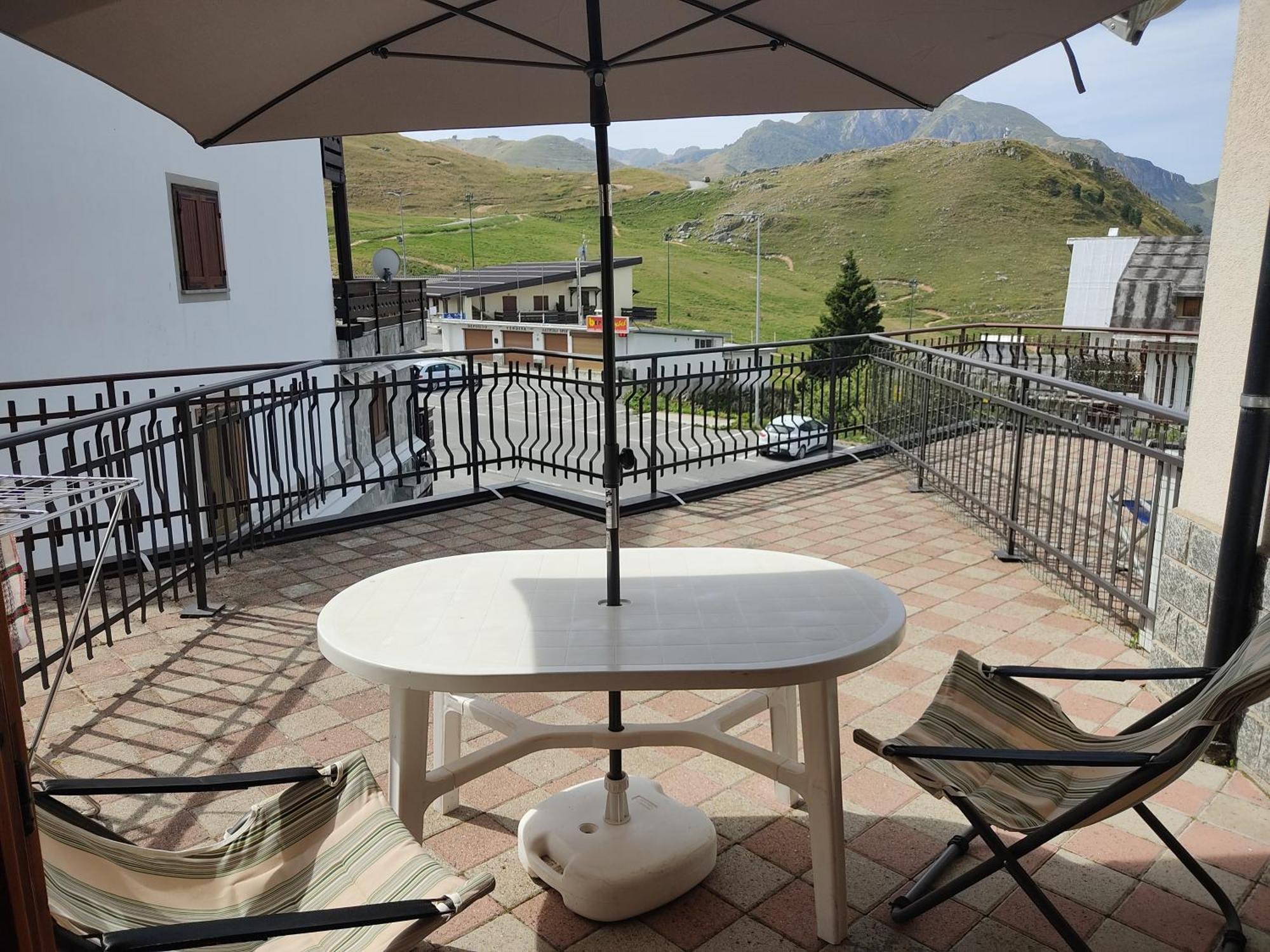 La Casa Di Gio Apartment ปราโตเนโวโซ ภายนอก รูปภาพ